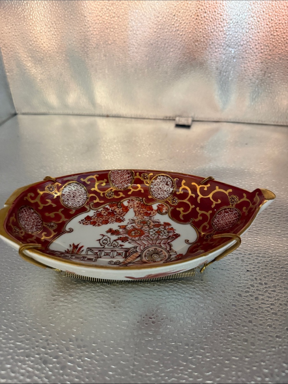 Stunning Vintage Japanese Hand Painted Porcelain Oval Imari Dish